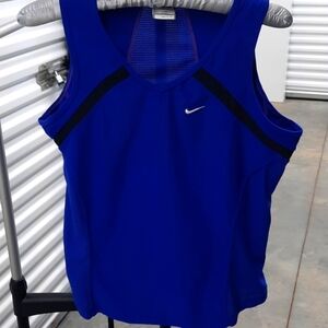 Nike fit tank athletic top blue